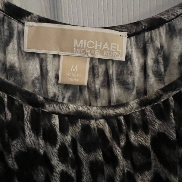 Michael Kors Leopard Print Women's Top Size M EUC - Picture 2 of 6